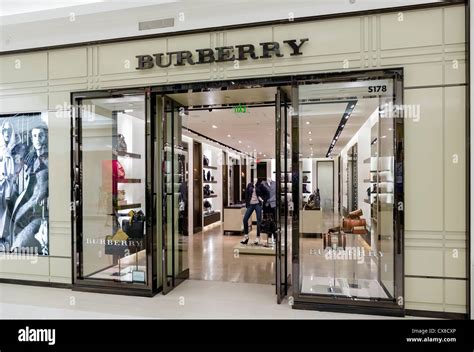 burberry stores in usa